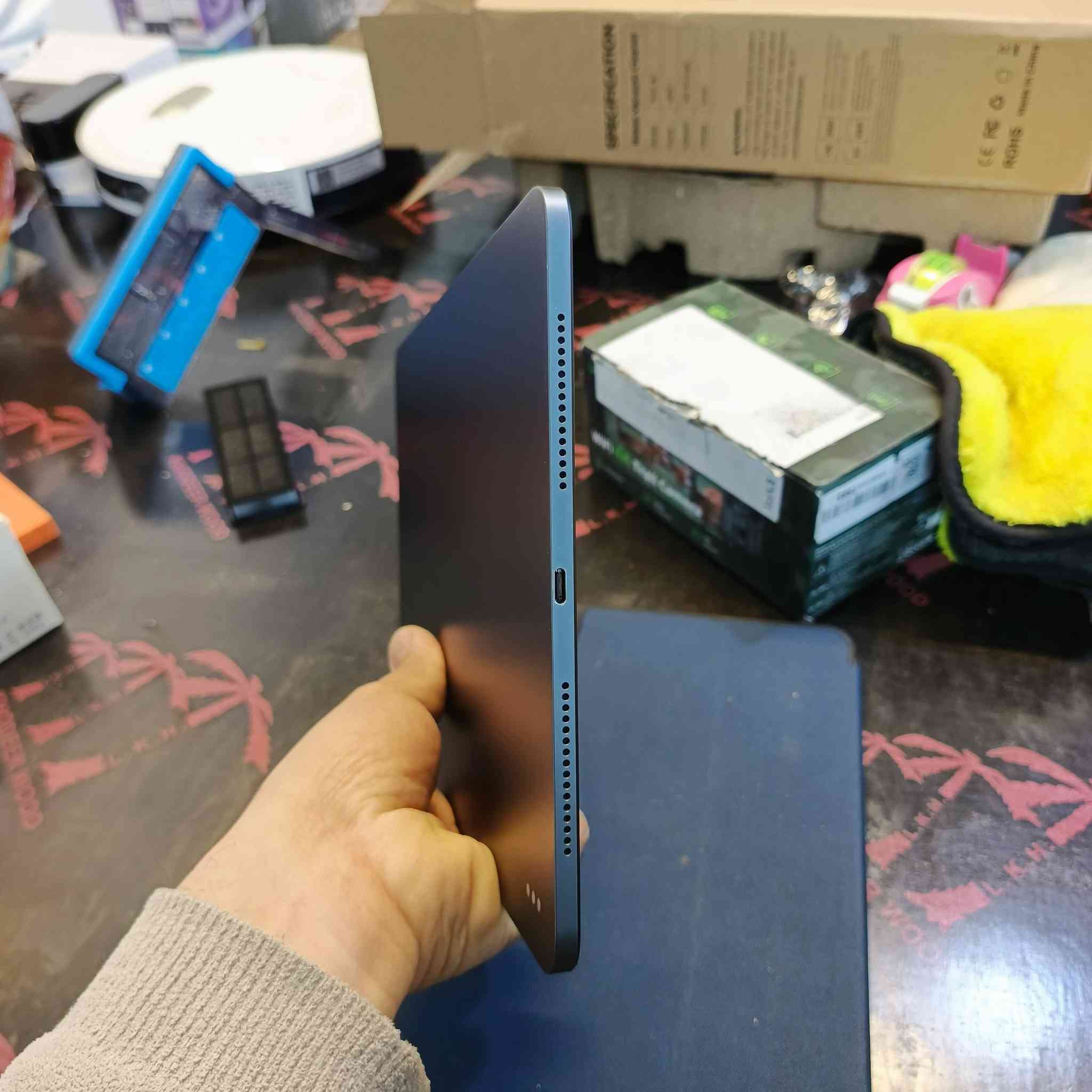 شاومي باد 6 برو شاشة ١٢.٤ عملاقة
ذاكرة ٥١٢ عشوائية ١٦

نظيف مابي اي تصليح او مشكلة

مكاني بغداد حي الإعلام

***********

500
