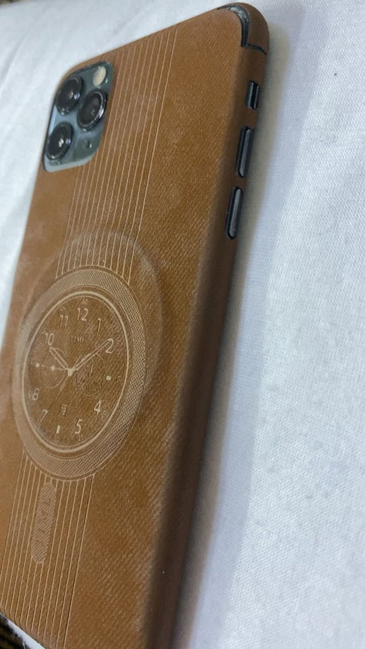 ايفون11برو ماكس نضيف كلش مبدل شاشه اصليه فقط بطاريه 78  بلادية مكاني كركوك سعره 300 واتساب ***********
