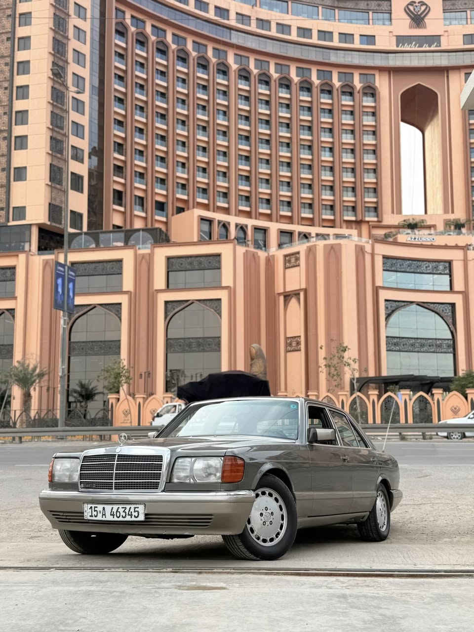 سلام عليكم مستعجل على بيعتها 
ادفع سعر عجبني ابيعك 
300بلادي بسمي صبغ جمالية بسمي رقمها دولي 
مكان #بغداد
***********
