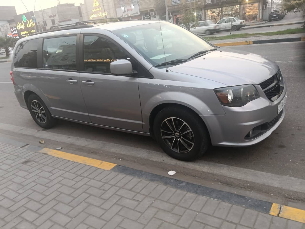 دوج كرفان جيتي مديل 19شرط تحويل رقم بصره انكليزي فول موصفات السعر 185


**إذا كنت صاحب هذا الإعلان وتريد حذفه لأي سبب، رجاءا أرسل رسالة إلى الدعم الفني**