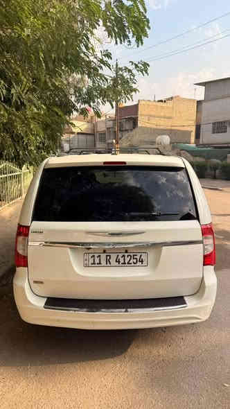 للبيع كرايسلر تاون كانتري 2012 وارد أمريكي حادثها جاملغ وباب جهة الصدر ايرباك ستيرن ودشبول لغود شواصي مكفوله سيارة بيها صبغ قطعتين فقط
مواصفات بيبان كهرباء جنطة كهرباء شاشه كامرة خلفيه كشنات بلع كشن السايق كهرباء فرس بالسقف وشاشه بالسقف فرس أرضي شاشه اعطال تحكم ستيرن كشنات جلد تشغيل عن بعد مكينه 3600  ماشية 136 مكينه كير تبريد صدر خير من الله رقم بغداد الدولي بسمي هزة جديدة مكان السيارة بغداد الامين الثانيه 

السعر 135 وبيها مجال 

للاستفسار 

***********
