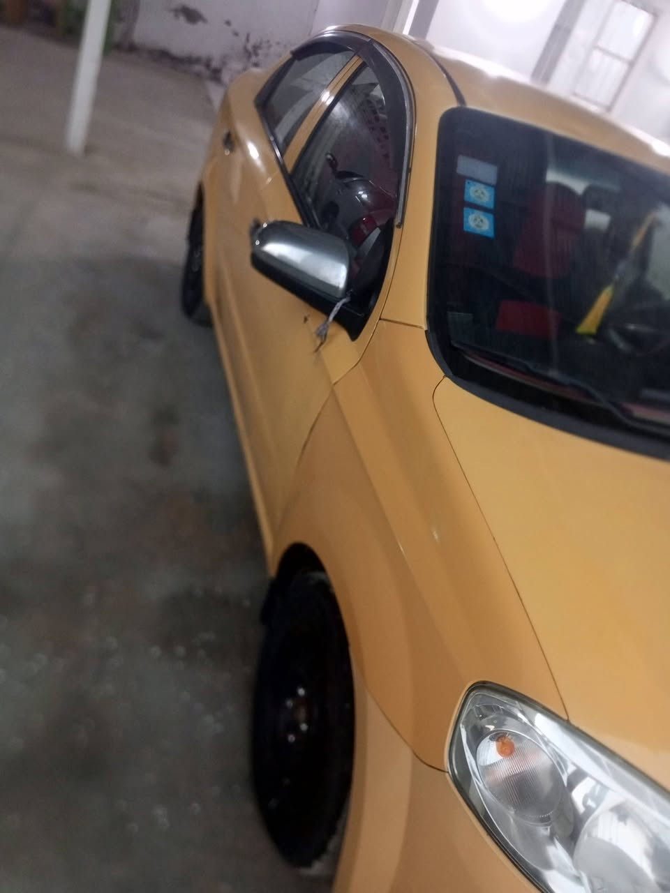 سلام عليكم افيو موديل 2013 صبقن لو ابيض مكينه وكير تبريد تخم تاير حداديه شرط رقم بابل انكليزي تحويل مباشر مكان سماوه رميثه السعر 65وبيه مجال السفسار ***********
