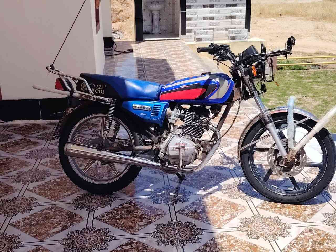 سيفان 20البيع محرك مفتوح كهربايات كله شقاله سعر خاص، خاص مو مفتوح ستفسار على الرقم ***********
