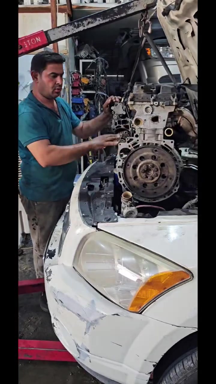 السلام عليكم جزء من عملنه اليوم محرك 2400
موقعنه بغداد حي القاهره 
قرب جسر البنوك 
صيانه وا مواد بنفس 
الموقع 
***********
