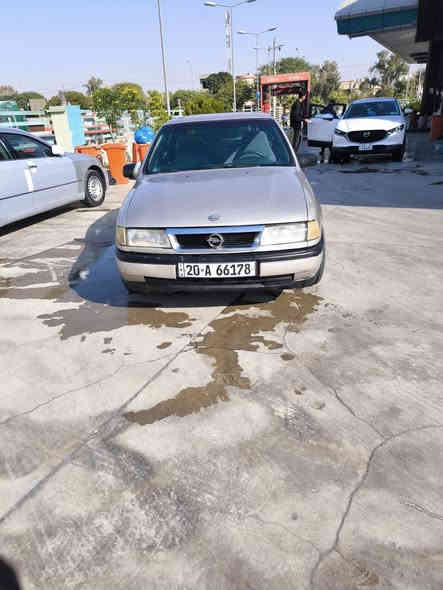 اوبل فكترا موديل 1990 مكينه 20
كير ومكينه بشرط الفحص بيهن. عيب اخسرلك حق الجيه 
4 تايرات جدد لوك
الصدر . وميزانيه جديد.
نوزلات بلكات كلهن جديدات 
بيها ضربه بس بجاملغ الامامي صبغ عام 
رقم جديد مسطره
دواخل نضيفه وبطاين نضيفه سقف مدوشم جديد 
سعر 35 $ ومجال بسيط   
عنواني (كلار) 
رقم الهاتف ***********  
ملاحضه السنويه. صار سبوع عدل من خلصت وشرط تحويل وكاله ومابيها اي غرامه
