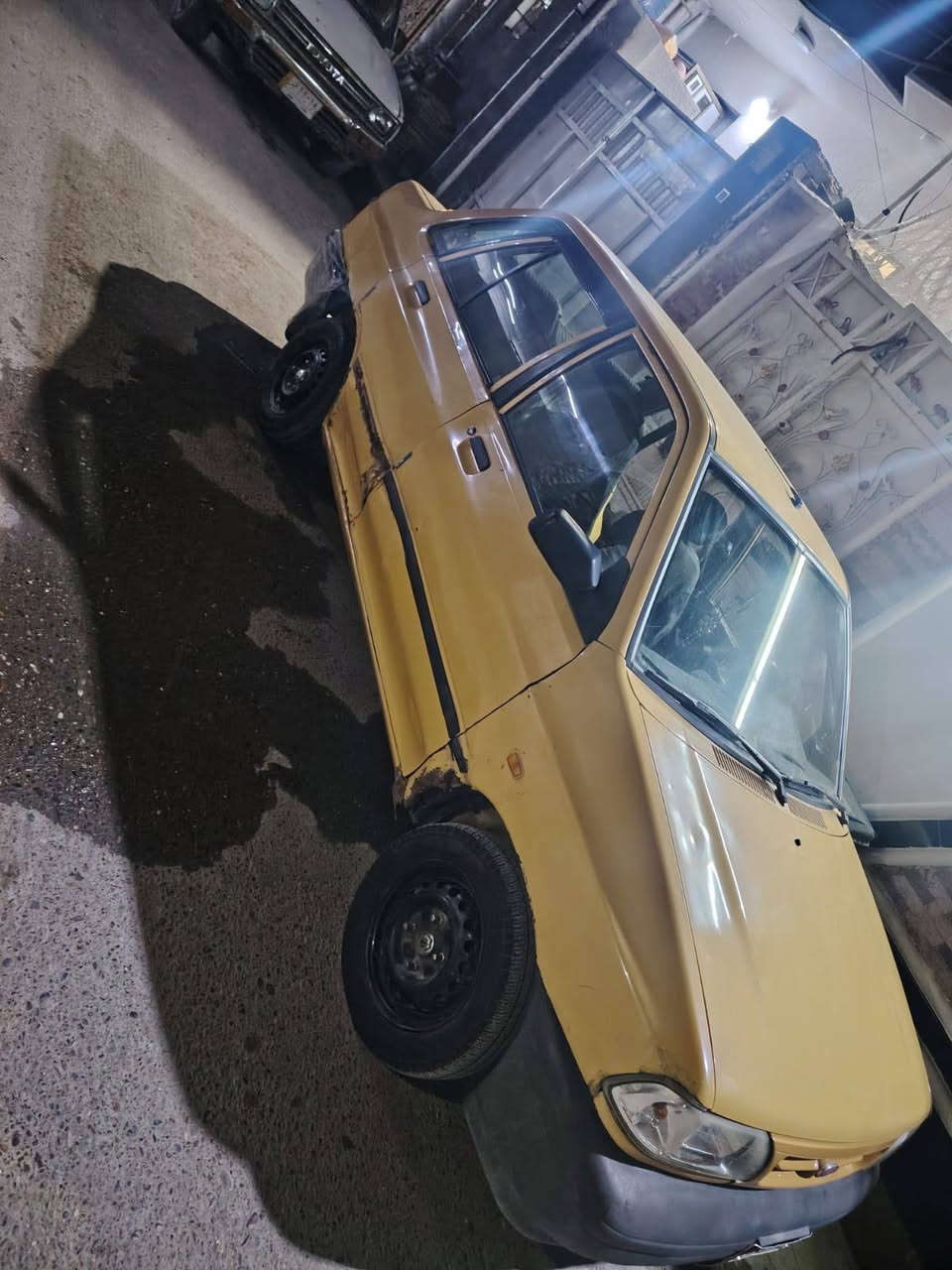 سايبا 2013 رقم بغداد الماني سياره خير من الله تخم تاير صدر جديد كير جديد تبريد ثلج  محرك شاده جديد صار شهرين صار عندي تبخير قليل مصفره هيئه وغرامات مكاني بغداد اسريدات السعر  25 بيه مجال قليل رقمي *********** بغداد, العراق
