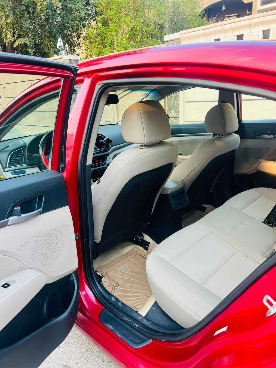 سلام عليكم للبيع النترا 2017 وارد أمريكي صور حادث  سونار بل منشور مكينه 2000 سياره جاهزه بدون اي نقص سعر 110 سياره بغداد رقمي ***********
