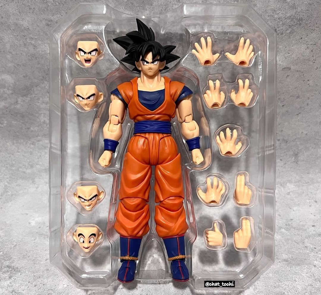 🛑متوفر للبيع مجسم “son Goku”شركة ديمونگل فت
قطعة مفصلية بالكامل من شركة جدا رصينة ومعروفة بمجسمات دراكون بول

Demoniacal Fit "Martialist Forever" Son Goku action figure.
حجم المجسم 1/12
16cm
بسعر جدا مناسب بالنسبة لهالاصدار الحديث
60الف فقط❤️


**إذا كنت صاحب هذا الإعلان وتريد حذفه لأي سبب، رجاءا أرسل رسالة إلى الدعم الفني**