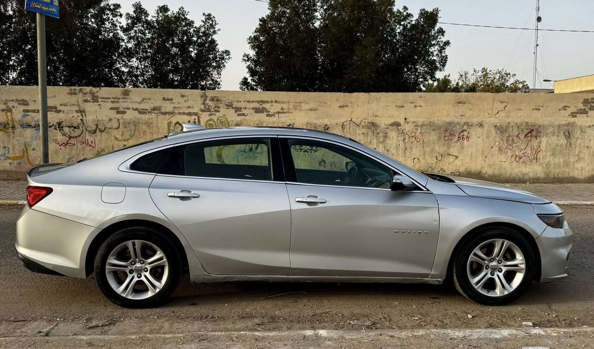 ماليبو 2018
ماليبو وارد كندي لون سلفري

رقم اربيل دولي الجديد تحويل ثاني يوم باسمك

مكينه 1500 تيربو جديده

كير 6 نمره AT  

حداديه جديده كامله

فول مواصفات 5 بصمات 

قطعتين تبريد خلفي

تشغيل عن بعد

اوتو ستوب

تحكم ستيرن مثبت سرعه شفتات

شاشه لمس الحجم الكبير

كشن كهربائي

السياره جاهزه معايزه اي شي

حادث السياره بالخارج الجاملغ الايمن والباب و 4 اصابع بنيد بدون لغد ولا فخذه

صبغ البنيد كامل و الچاملغ و الباب

بالعراق صبغ العتب و الهلال الخلفي

 

المكينه و الكير و الحداديه مكفوله من كلشي

السعر 95 وبيهه مجال بسيط

للاستفسار الاتصال على

***********
