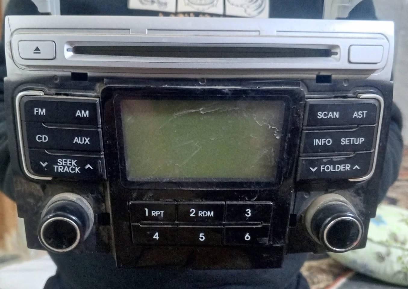 السلام عليكم مسجل النترا موديل 2013 جديد مال شركه قيم واخذه العنوان واسط ***********
