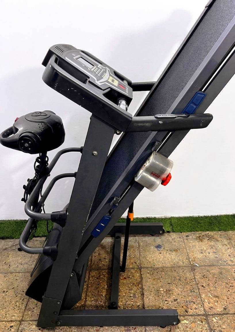 السلام عليكم
للبيع جهاز جري ماركة iubu جبلي دبل ماطور 
الجهاز نظيف جداً 
المواصفات 110 كيلو حقيقي وليس وهمي 
الشاشة لمس 
الجهاز جبلي يجي 
السرعة عالية 
يحتوي على رجاج تكسير الشحوم
وحساس قلب وجك هايدروليك 
وusp و mp3 
السعر 290 الف 
العنوان بغداد يوجد توصيل داخل العراق


**إذا كنت صاحب هذا الإعلان وتريد حذفه لأي سبب، رجاءا أرسل رسالة إلى الدعم الفني**