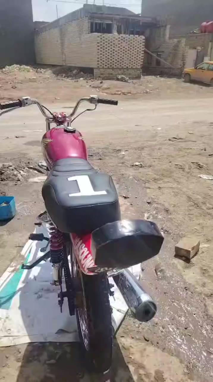 سلام عليكم شباب
دراجه تعمير 25 شاصي ارشا 14 
مگينه تيربو  العنوان ديوانيه 
***********
