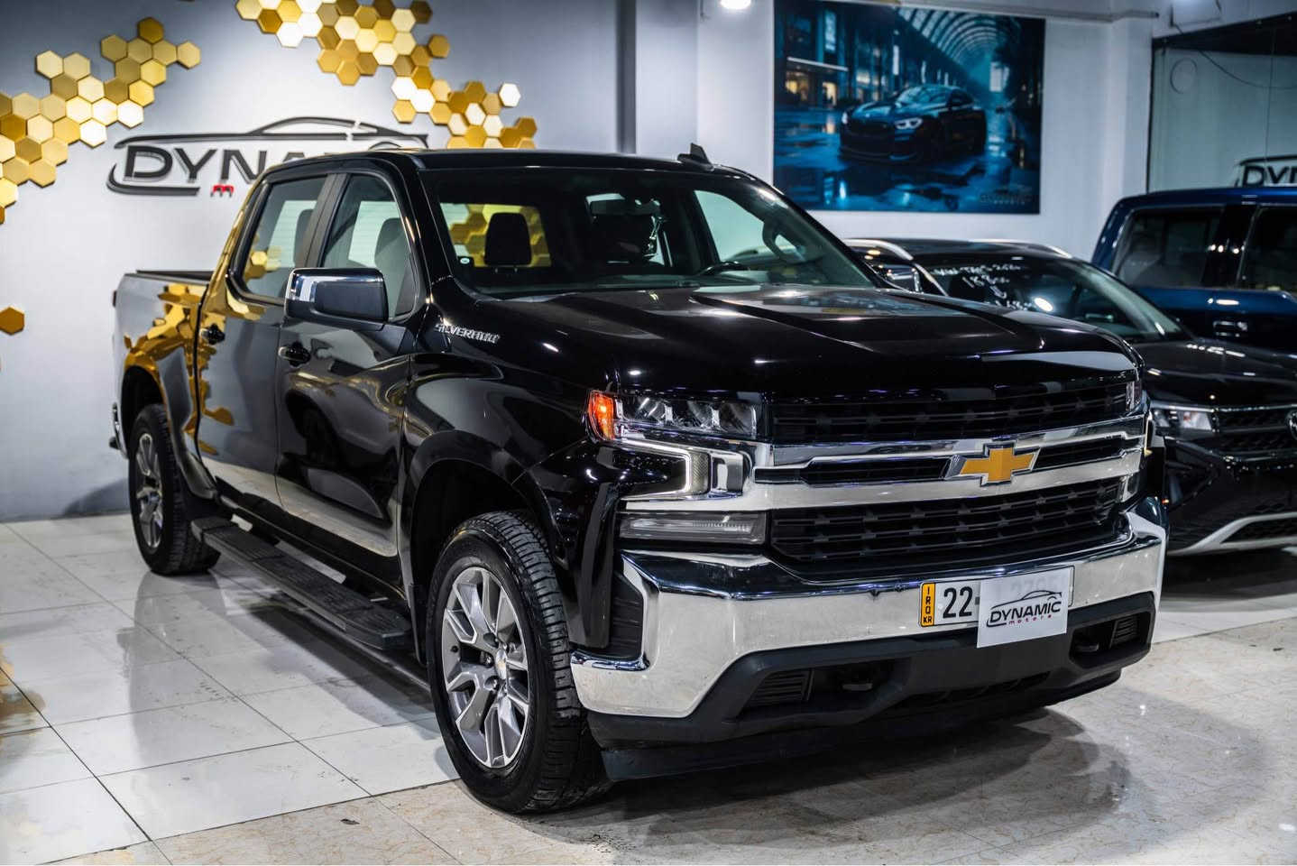 2022 CHEVROLET SILVERADO, K1500 LT-L كلين 

‏‎موديل: 2022
‎‏‎عدد الأميال : 28,000ميل
‎وارد: امريكي
‎الون : اسود
‎الون داخل ؛ اسود
‎‏‎محرك :4 
‎‏‎مواصفات/  LT
صبغ :  كلين 
‏‎سيارة رقم اربيل
‎مكان اربيل شارع حديد خشب  معرض دايناميك موتورز 
‎من 10 صباح الي 10 ليل مفتوع
‎‏‎من المعلومات الرجاء التصل علي وتس اب

                                                                                              ***********

** *** *** *** *** *** *** ***

2022 CHEVROLET SILVERADO, K1500 LT-L كلين 

‎موديل : 2022
‎‏‎ماوەی ڕۆیشتن : 28,000ميل
‎هاوردةي : امريكي
‎‏‎پستۆن :- 4 
‎رةنگ: رةش
‎رةنگي ناوي :رةش
‎‏‎موسفات/ LT
‎بوياغ: كلين  
‏‎ژمارة هةولير
‎ناونيشان هةولير جادةي حديد و خشب  كومپانياي دايناميك موتورز  لة 10 بةياني تا 10 شةو كراوةية..
‎بو زانياري زياتر پةيوةندي بكةن بة وتس اب

***********
########### أربيل, العراق
