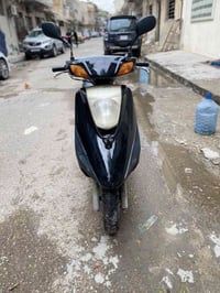 دراجه بريز للبيع  خير من الله مكينه ناعمه وحلو دراجه نقصها باتري بس وا...