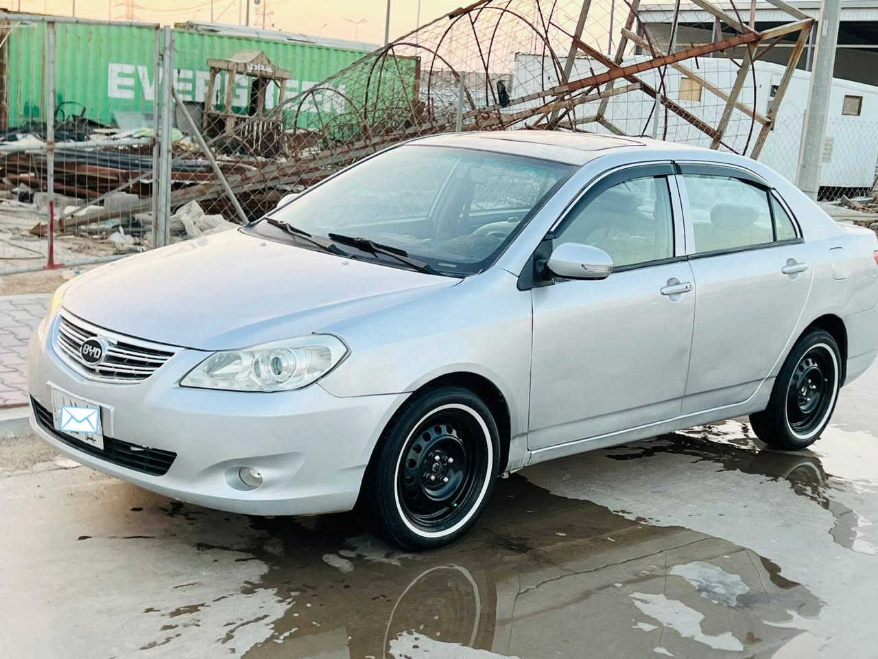 BYD
مديل 2013 كير عادي رقم ميسان حره تحويل ثاني يوم
تبريد ثلج 🥶
فول بصمه فتحه اشاره ترحيب... 
كهربائيات كير محرك كله مكفول 
سياره كله جاهزه مابيه اي نقص 
مكفوله من الضربه ومن التبديل
سياره احلى من الصور
بيه صبغ حزام للجماليه فقط 
سعره 47 
مكاني كوت مركز مدينه
***********
