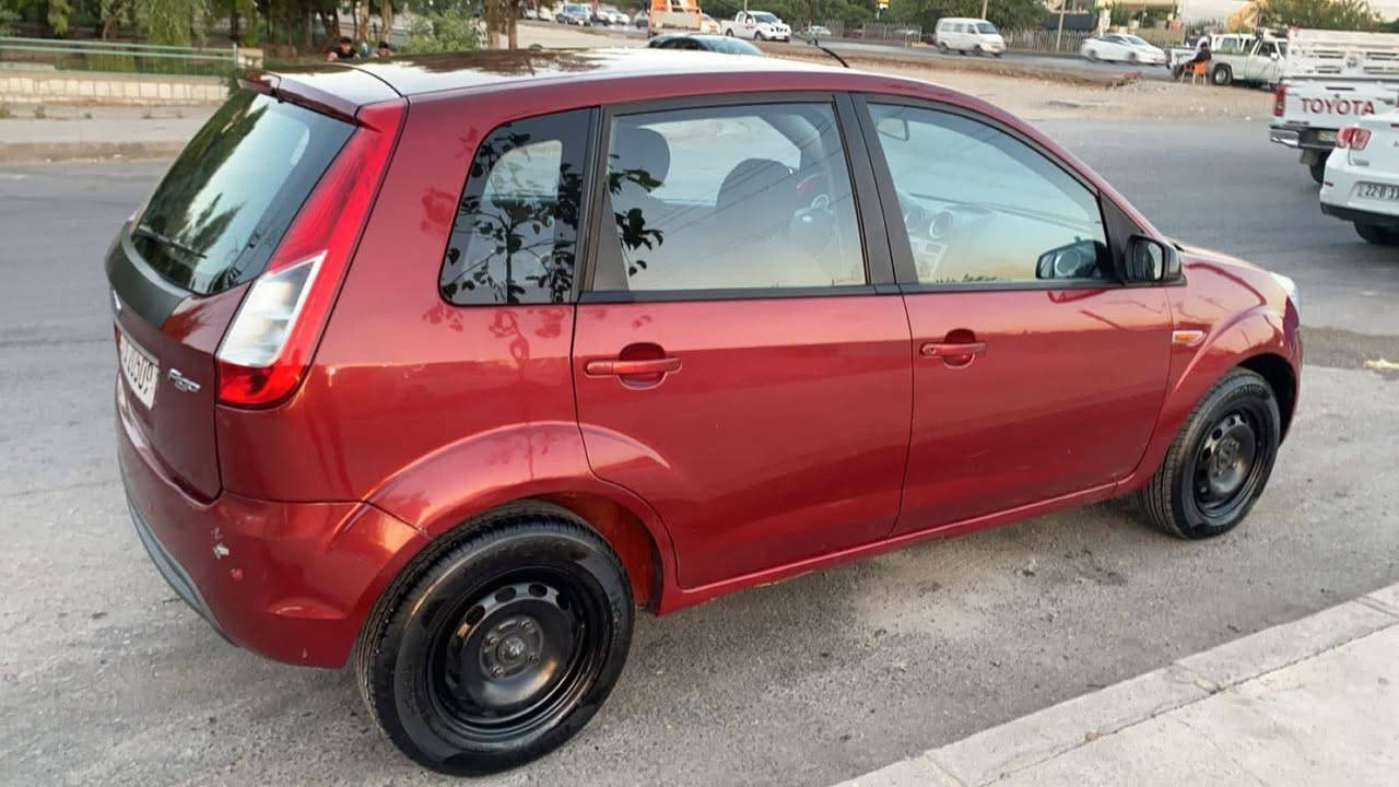 فۆرد فیگۆ 2015 گێڕ ئۆتۆماتیك ڕەنگ ماڕۆنی
٦ پارچەی بۆیاخە بێ ئەوەی 
چەكوشی پێوە بێت پێشو دوای هیچی نیە 
سەقفی بۆیاخ نیە هیچ دەعمو قرچی نیە
گێڕو مەكینە و كارەبای و 
تەقەو ڕەقە بەشەرت
تازە مەكینەی گۆڕاوە
ساردی و گەرمی بەشەرت
تایەی تازە حاسەیە
٢ جامی پێشەوە كارەباییە
ڕۆنی مەكینەی تازە گۆڕاوە

سعر : داوای بکە لە کۆمێنت ڕاستەوخۆ بۆت دێت 🤖 

تاخم كوشنی تازەی بۆ تێگیراوە
هیچ گڵۆپێكی ناو داشبوڵ ئیش ناكات 
سەنەوی تا ٢٩ تازەیە
بە ناوی خۆمەوەیە

شوێن سلێمانی
بۆ پەیوەندی کردن بە خاوەنی 

***********
