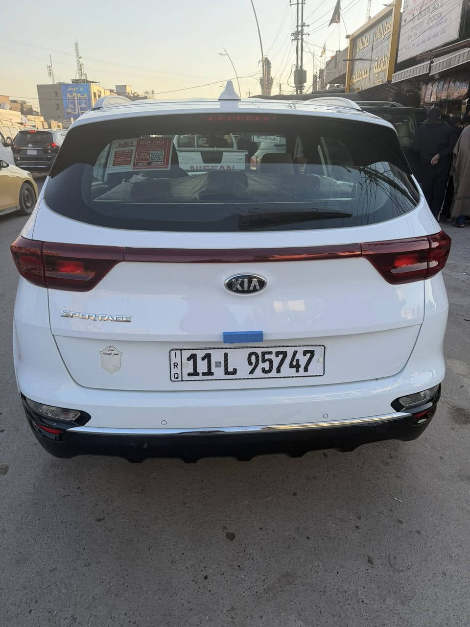 السلام عليكم…. 
للبيع اومراوس بسورنتوا حسب القناعه سبورتج 2021 خليجي الدوليه ام الضمان مواصفات عاديه شاشه ماشيه 57 حقيقي بيهه بارد بالباب والباقي كفاله عامه بعدهه على وضع الشركه مكان السياره بغداد 
السعر/205$
للاستفسار/***********
