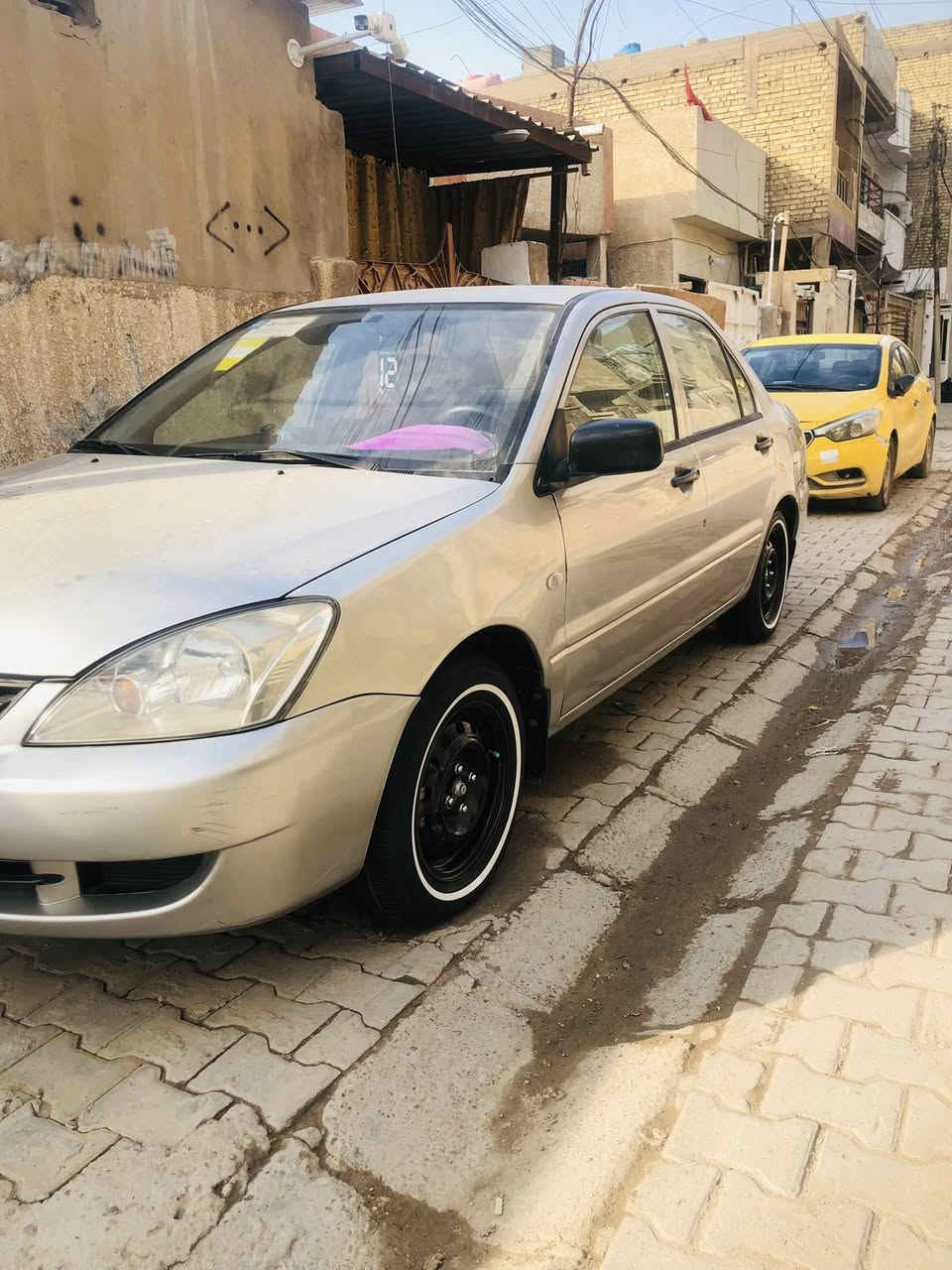 سلام عليكم
لانسر موديل 2007 رقم بغدادسنويه ل28 سياره بيه بس قبق الجنطه صبغ والبنيد صبغ اثر جراد سياره جاهزه من كلشي على شركه تخم تاير صدر امامي خلفي مكينه كير كهربائيات منظومه تبريد تدفئه كلشي بيه شغال وجاهزه

السعر80 وبيه مجال 

***********
