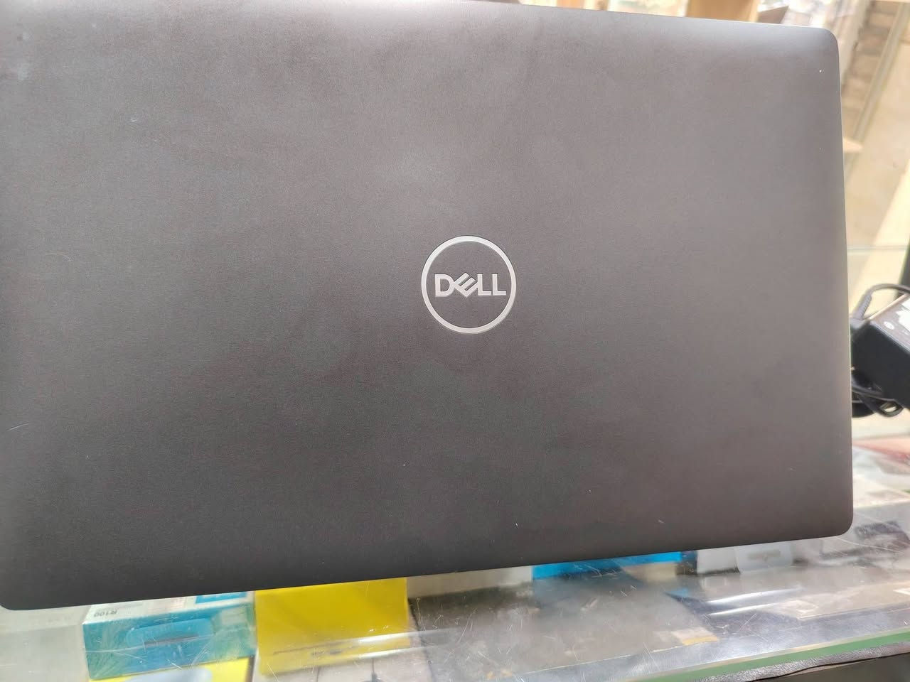 جيل 9 بكارت خارجي 4 كيكا 🔥🔥
💻 Dell Precision 3541

📋 المواصفات:

🔹 المعالج: Intel Core i7 الجيل التاسع فئة H

🔹 الرام: 16GB DDR4

🔹 التخزين: 512GB SSD

🔹 كرت الشاشة: NVIDIA 4GB خارجي 

🔹 الشاشة: 15.6" Full HD

🔹 كيبورد ضوئي عربي انكليزي 

🔹 ويندوز 11 بروو 

المميزات :

ضمان فحص قبل الارسال ✅

ضمان فحص امام المندوب والتأكد من النضافة والمواصفات والاسترجاع عند وجود خلل بخلاف الاتفاق ✅

ضمان استبدال اسبوع كامل بنفس الموديل (عند وجود خلل مصنعي) ✅

ماوس وحقيبة هدية اضافة للشاحن الاصلي  🎁

📍 تواجد اربيل 

توصيل مجاني لكل العراق خلال 24 ساعة 🚚🇮🇶

السعر 485الف شامل ملحقات والتوصيل


**إذا كنت صاحب هذا الإعلان وتريد حذفه لأي سبب، رجاءا أرسل رسالة إلى الدعم الفني**