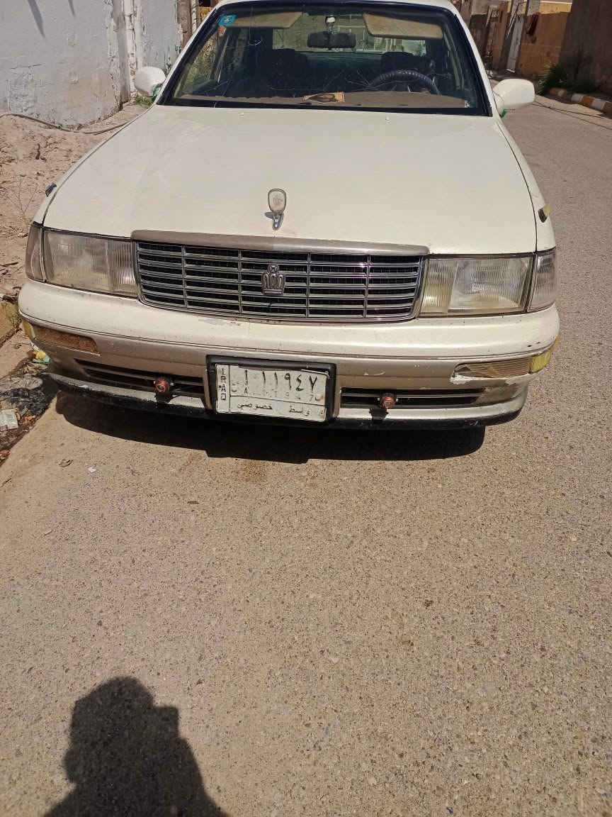 السلام عليكم سياره بطة منفصل رقم واسط وسنويه مجدده ل 29   للبيع او المراوس حسب القناعة فقط بخصوصي  ترايها حلو وناعمة السياره  تحويل مباشر مكان واسط  *********** علما بيها كص جنطة فقط الباقي مكفول السعر 30 بيها مجال قليل جدا
