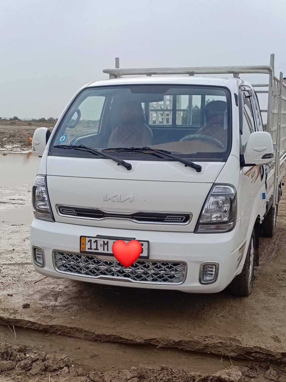 كيه موديل 24كفاله عامه السياره جديده بمعنا الكلمه رقم بغداد نكليزي مدوشمه كامله  محوضه جاهزه عل اخر حبايه ماشيه 45حقيقي بدون محجر  للستفسار أكثر اتصال ***********/***********
