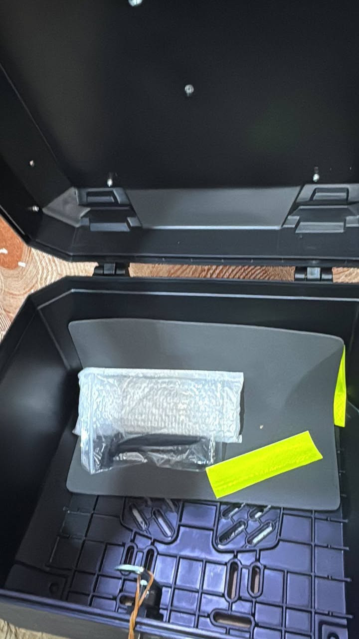 صندوق دراجة حجم 45لتر
طلع بالامزون مع غراضة كامل للبيع


**إذا كنت صاحب هذا الإعلان وتريد حذفه لأي سبب، رجاءا أرسل رسالة إلى الدعم الفني**