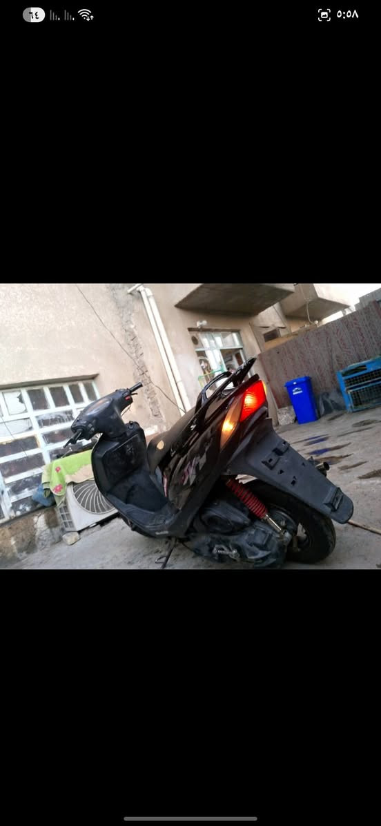 ماكس ثعلب 140
دراجه مبدله ولفات بس 

نقصه سلف وصالنصه طاكه 

السعر 300وبيه مجال 

مكاني بغداد الزعفرانيه
رقم ***********
