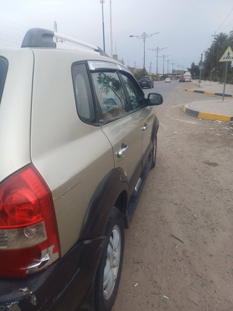 السلام عليكم
الموديل 2006

مصبوغة للجمالية

السياره جاهزه من كلشي

تبريد كهربائيات كلها شغالة

مكان السيارة قضاء بلد 

التفاصيل الاتصال على الرقم

*********** _اتصال+واتساب
