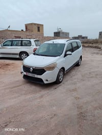 رينو لوجان فرنسي  موديل 14 رقم مثنى مداوره ثاني يوم  محرك كير حداديه ج...