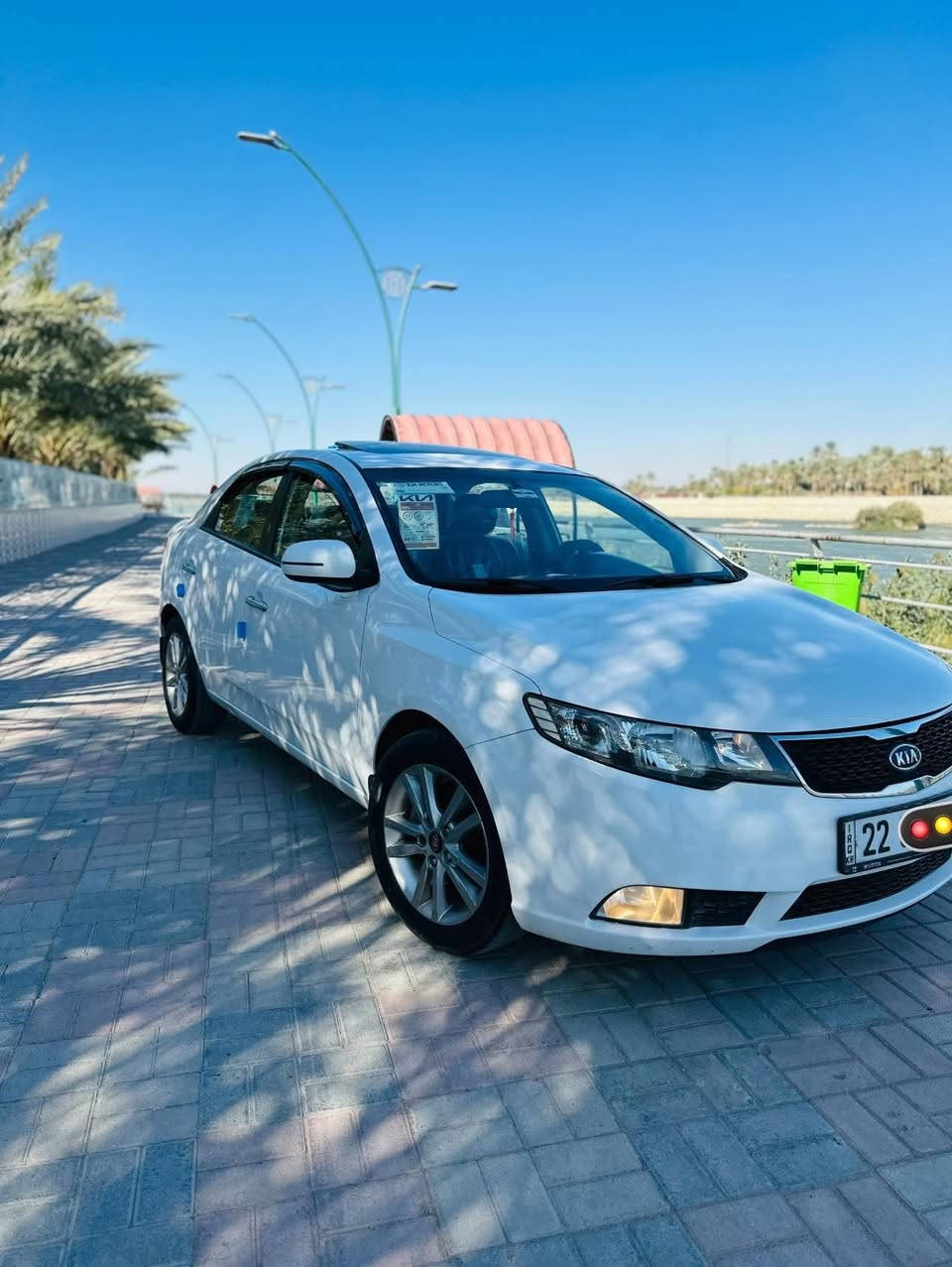 للبيع كيا سيراتو 2012 خليجي رقم أربيل  بأسمنه تحويل مباشر سنويه لل ٢٧
فول مواصفات عدا بصمه 
فتحه 
شاشه اندرويد 
حساس خلفي +كامره 
تحكم ستيرن جهتين 
يدات نيكل 
تخم تاير +ويل كب 
كيج ليزري 
محرك 1600بلادي 
صدر جديد 
اشاير مري +مري شفط 
السياره مقفوله من صبغ وسونار مرفق مع صور 
السعر 117 وبيها مجال 
للتواصل ***********
مكان السياره الأنبار قضاء هيت
