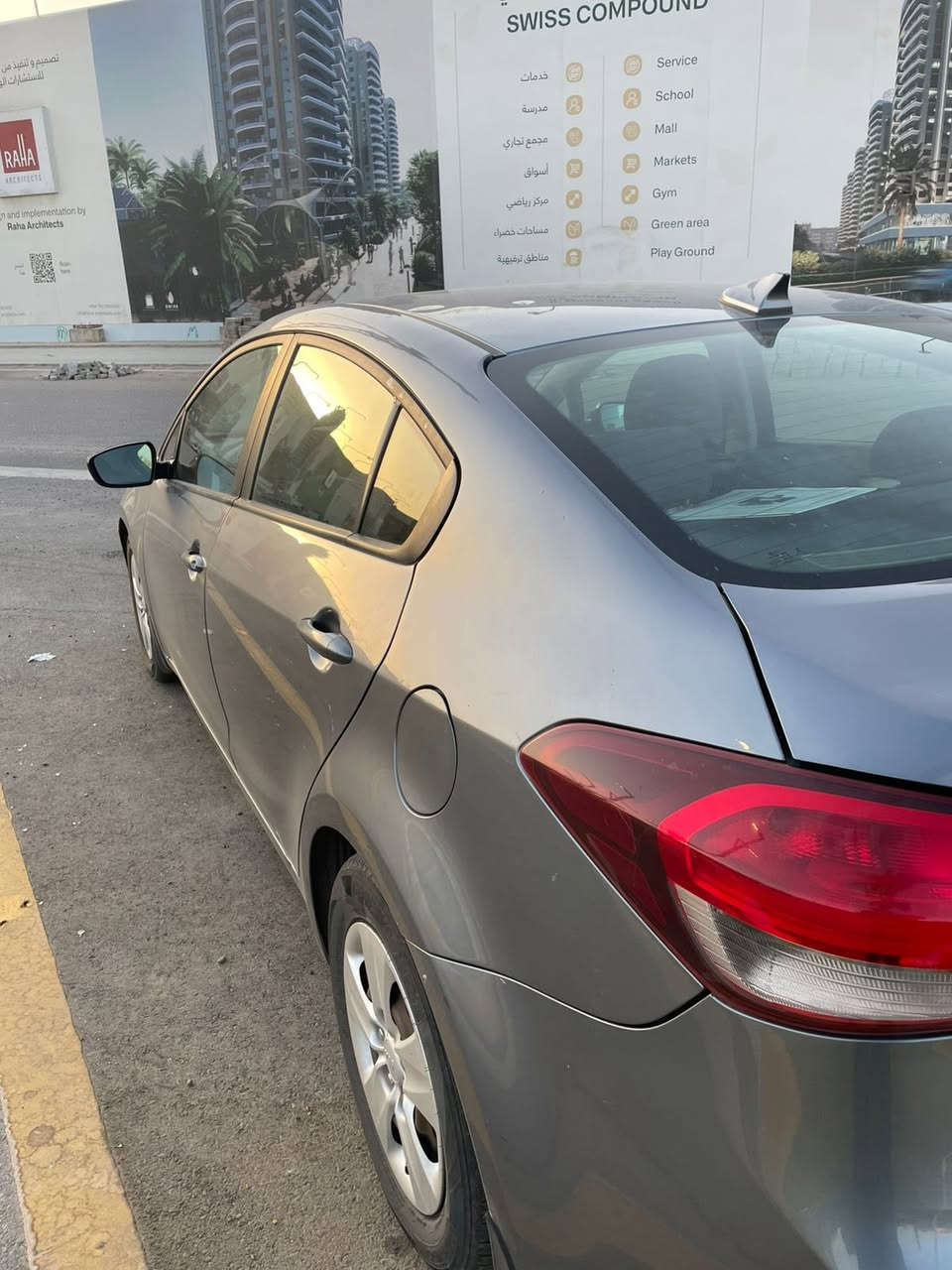 كيا فورتي 2017 للبيع
رقم اربيل الجديد هزه جديدة 
تحويل او وكالة موجود
محرك 2000 دوش وكير AT
شاشة جبيرة ( بلادية ) ابل كار بلي
كامرة خلفية
تدفئة كشنات
كروس تثبيت سرعة
مود درايڤ 3 انظمة قيادة (نورمال سبورت ايكو)
وباقي المواصفات المعروفة
الصدر ادامة كامله ( جديد ) وتخم تاير ( جديد )
السيارة مكفولة عدا ضررها 
بنيد ومبدل بلاد بدون ايرباك بدون شواصي بدون لغد
مكان السيارة: بغداد-الكرخ
للتواصل: ***********
