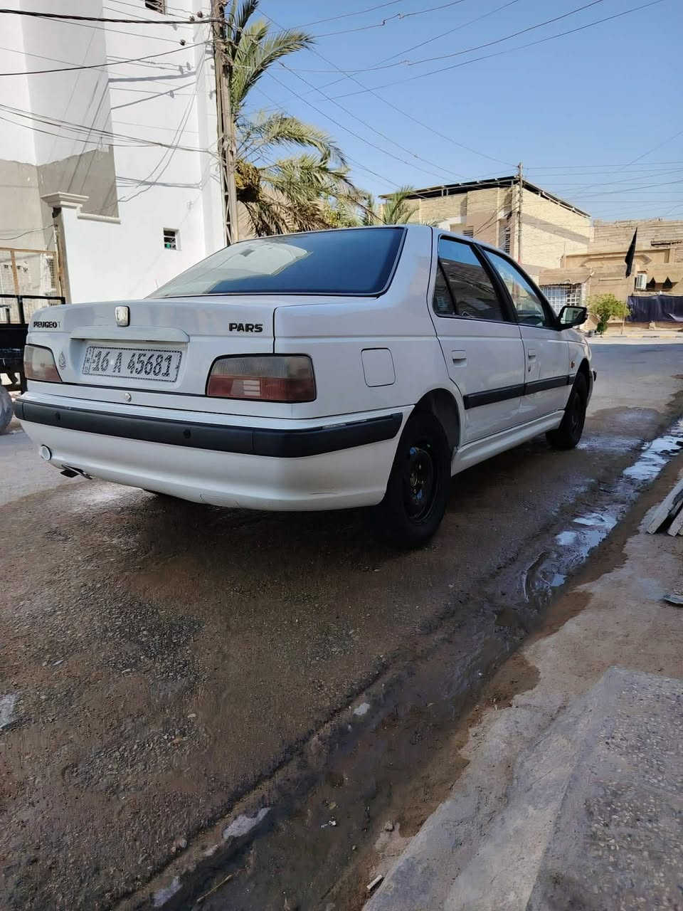 سلام عليكم بيجو بارص مديل 2017 مكفوله من ضربه وصبغ وتبديل مكينه كير حداديه جاهزه تبريد ثلج تخم تاير جديد سياره جديده رقم قادسيه راعيه هنا بنجف مكان نجف مكرمه سعر 55 وبيه مجال لشراي ‏‪***********‬‏
