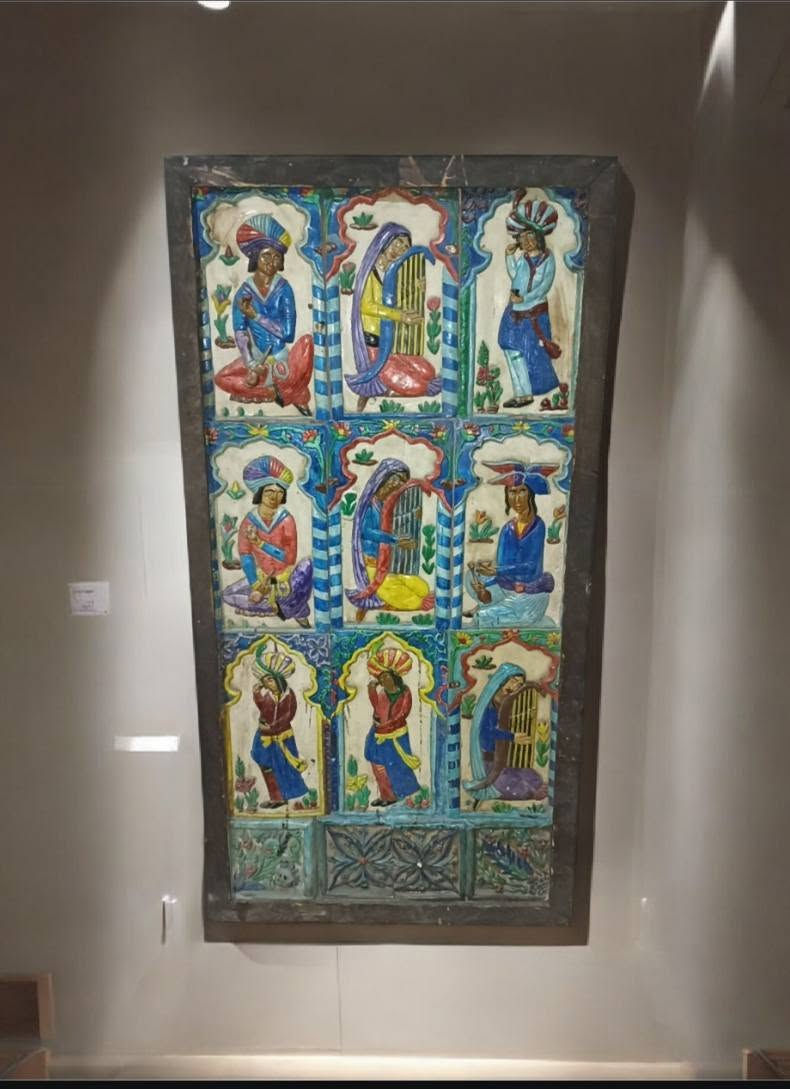 برواز بلاط من التراث الفارسي مينا بارز
110*55سم


**إذا كنت صاحب هذا الإعلان وتريد حذفه لأي سبب، رجاءا أرسل رسالة إلى الدعم الفني**