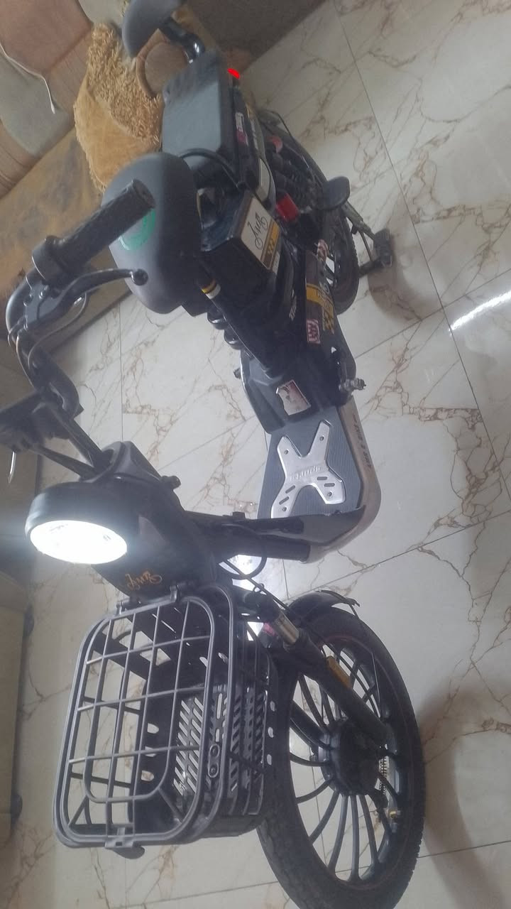 دراجه للبيع المكان نجف السعر 300 وبي مجال الرقم0776754164 الدراجه جديده بطاريه جديده


**إذا كنت صاحب هذا الإعلان وتريد حذفه لأي سبب، رجاءا أرسل رسالة إلى الدعم الفني**