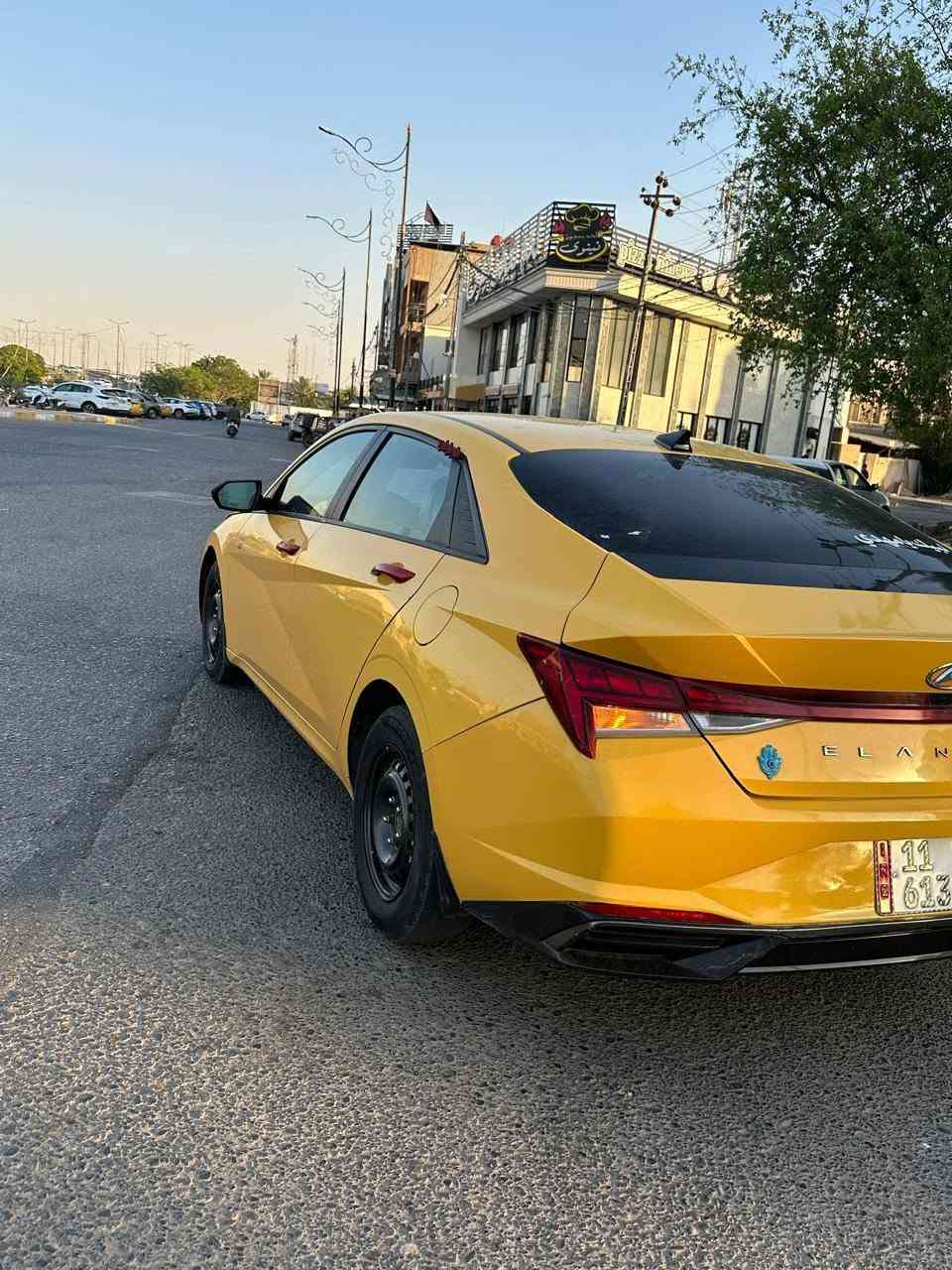 السلام عليكم النتره مديل 2022 سياره وارد امريكي السياره نص فول بصمه سايد بريك كهرباء لد خلفي منتصل سياره منضومة غاز صور الحادث موجوده السياره مكينه وكير و تبريد كفاله السياره جاهزه وسياره بأسمي 
***********
