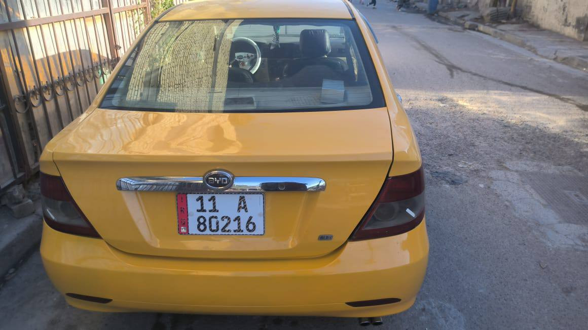 السلام عليكم  بي واي دي F3 موديل 11 كير عادي مكينه وكير لانسر بلادي سياره خير من الله  كبل للشارع رقم انكليزي تحويل ثاني يوم بأسمي هزه جديده هيئه وغرامات مصفره   استفسار  على هذا الرقم *********** مكاني بغداد  ممتواجد ع الفيس
