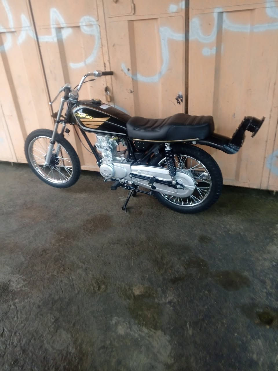 للبيع اوراق سكنر شاصي 26 صارله شهر من عمرته سعر 700 غراض كله اصلي ***********
