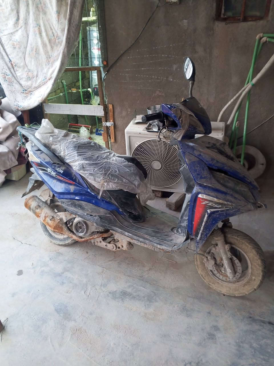 السلام عليكم دراجه صيني للبيع كايمه يترتدله بس تجفيت السعر 150


**إذا كنت صاحب هذا الإعلان وتريد حذفه لأي سبب، رجاءا أرسل رسالة إلى الدعم الفني**