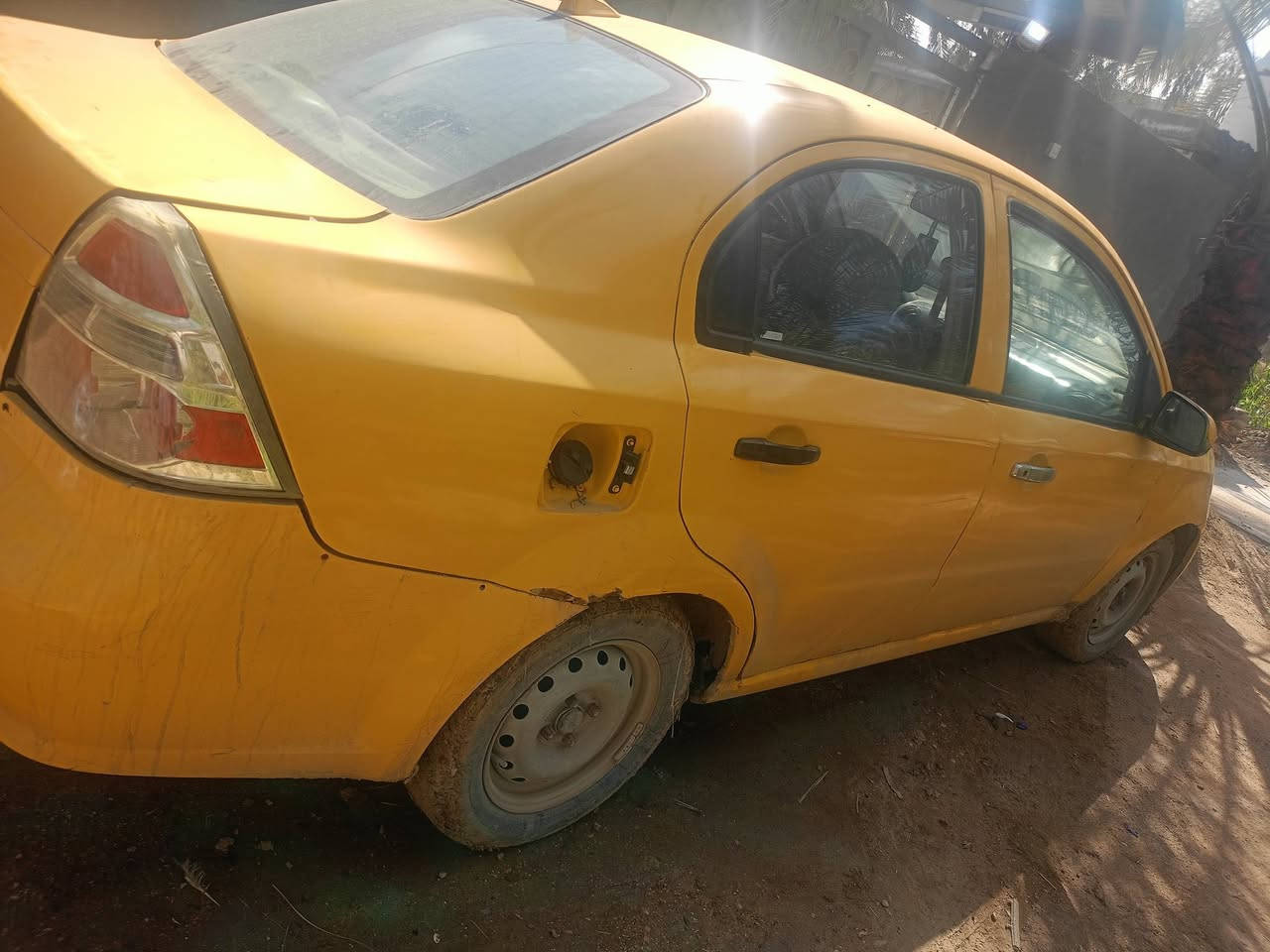 سلام عليكم للبيع نقد ، وقصاد  افيو موديل 9 خليجي بسمي سنويه 31 مصفره هيئه وغرامات مكينه بيها بخار ،  بيها ضربه جاملغ الخلفي ، سعر 40 ، مكاني رميثه  الظوالم ،***********
