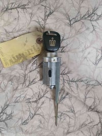 جوزة تشغيل مع سويج ريمونت ملكة ب25الف قفل  07865180101