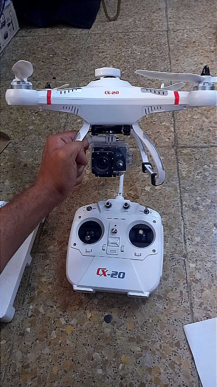 درون كاملة شرط ويا كامرة دقه 4K مع رام السعر  خاص


**إذا كنت صاحب هذا الإعلان وتريد حذفه لأي سبب، رجاءا أرسل رسالة إلى الدعم الفني**