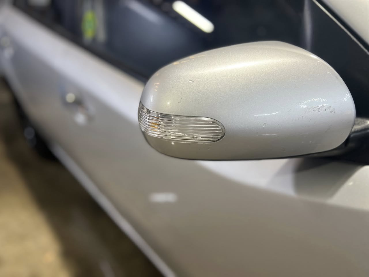 السلام عليكم
كيا فورتي 2011 فول مواصفات عدى الفتحة 
كصة جنطة بصمة تشغيل بصمة ابواب متومة طبق الاصل شرط الحاسبة كير مكينة تبريد كهربائيات كله شغال السعر 44 
المكان بغداد ***********
