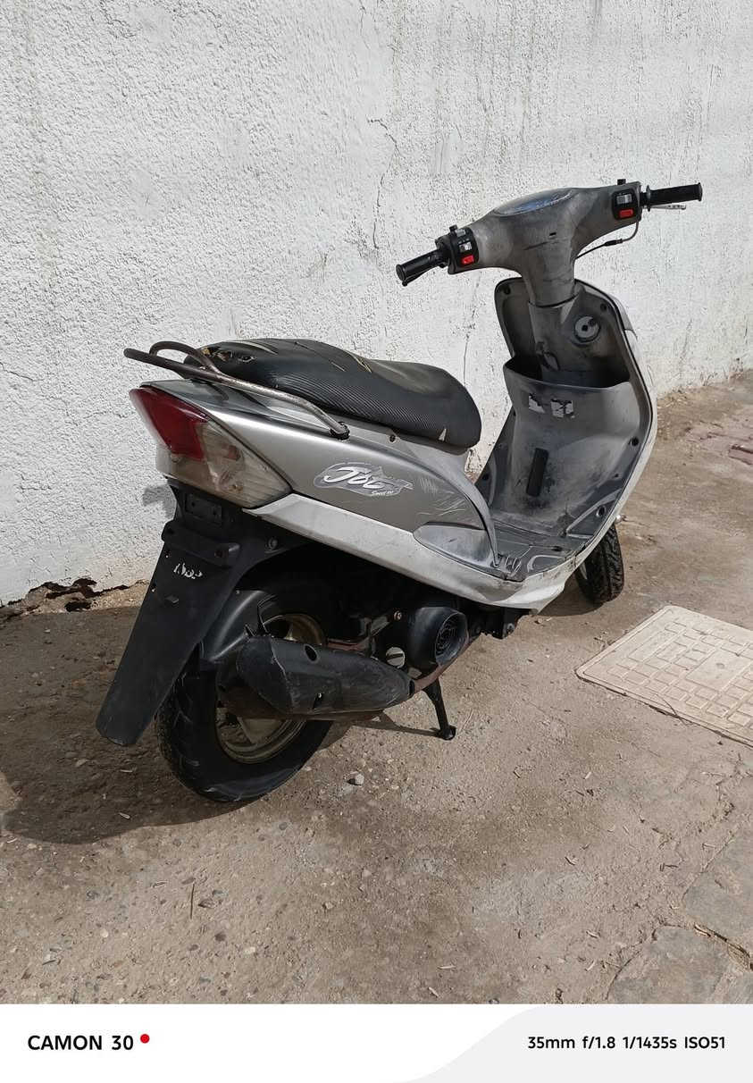 سلام عليكم ماكس منغولي للبيع مال رمبه ختم واحد وي المكينه مامفتوحه كهربائيات كلهة شغاله سلف هندر ناعمه خرسه مكاني حي الشهداء رجأن المو شراي لا يتصل سعر 650رقمي *********** بي واتساب
