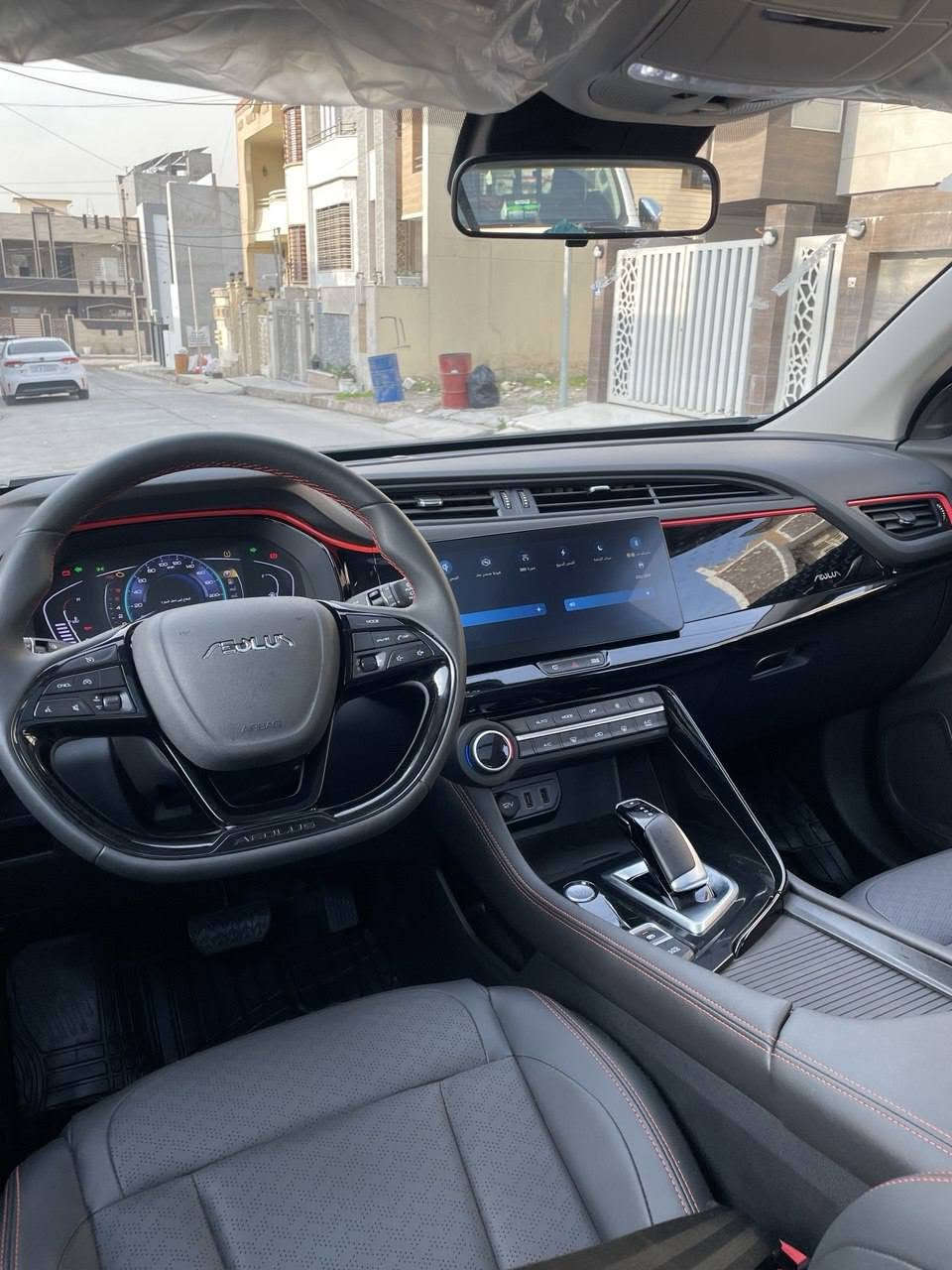 السلام وعليكم  دونج فينج AX7 موديل 2023 السيارة ماشيه 7 الالف جديدة بعدها زيرو باسمي رقم نينوى لون سمنتي محرك 1500 تيربو مكفولة كفالة عامه عدا رصعه صغيرة بالباب الامامي بعدها بالضمان فول مواصفات المواصفات 
كشنات جلد + تحكم كهربائي 
بصمة عدد 2 
حساسات أمامية وخلفية + كاميرات 360 درجة 
تبريد امامي + تبريد خلفي 
كير ماوس 6 سرعات 
نظام اوتو هولد+ نظام البريك كعربائي 
عدادات ديجتل شاشة بيها كثير مواصفات فول الاخير 
مكان السيارة نينوى سعر السيارة 165 ورقة.


**إذا كنت صاحب هذا الإعلان وتريد حذفه لأي سبب، رجاءا أرسل رسالة إلى الدعم الفني**