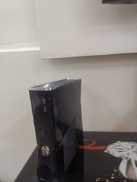 اكس بوكس360 • بدون ملحقات • مع العاب