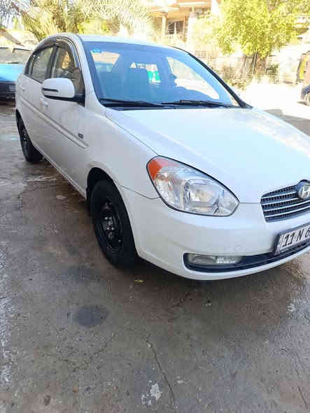 سلام عليكم اكسنت موديل 2011خليجية محرك ألف وستمية بلاد كير صدر تبريد خير من اللة تخم  تاير هوة ول اويالة جديد اشاير بل مري تحكم استيرن أربعة دسك سيارة مال جناي وبل عافيه على ياخذة السعر 107 كيج حماوة رقم الهاتف *********** لاسية*********** بغداد
