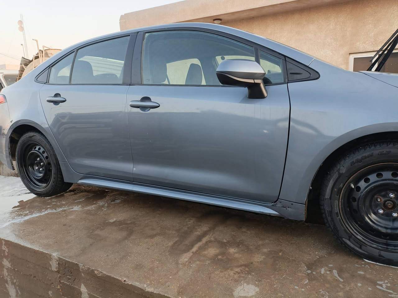 كورلا 24 امريكي مكينه 2000 حادثها نص بنيد وجاملغ وصبغ نص باب رقم بغداد ***********
السعر 140
