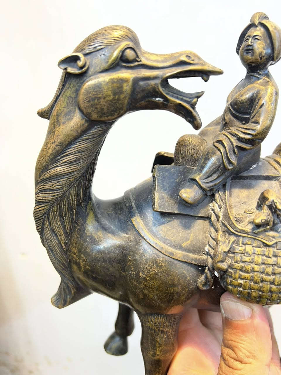 قطعه برونز حجم 26 ب 27 سنتم من النوادر وزن ثقيل عمل بالايد لشخصية سندباد


**إذا كنت صاحب هذا الإعلان وتريد حذفه لأي سبب، رجاءا أرسل رسالة إلى الدعم الفني**