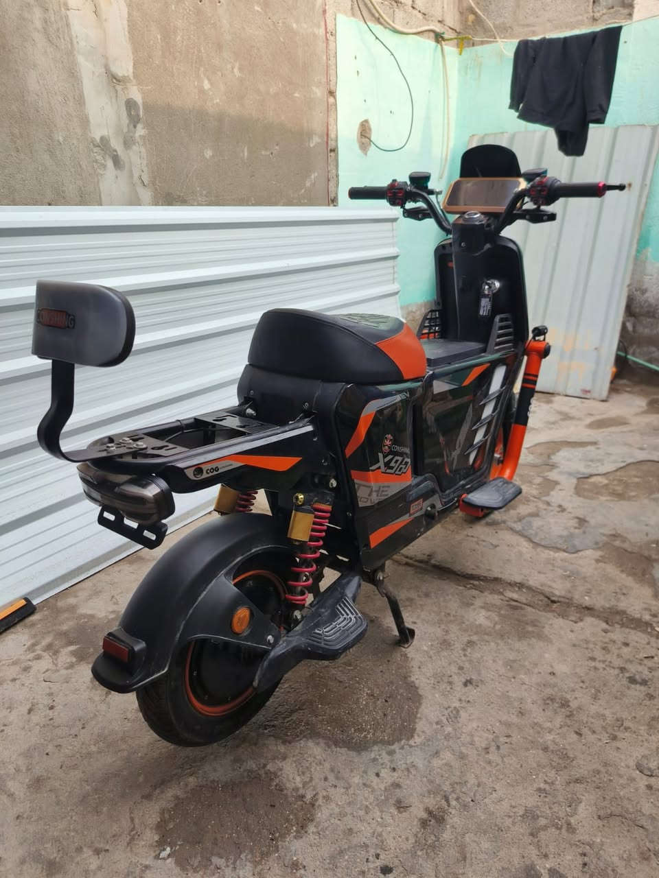 دراجه شحن X900  مواصفات اللايتات عالي وناصي والدراجه بصمه وسويج  الاناره الوان  5بطاريات بيها نضام ترجع ليوره وبيها رباعيه الاشاره   وياها شاحنتها اخت الجديده سعرها 550 وبيها مجال بسيط مكاني شقق الكزيزه .


**إذا كنت صاحب هذا الإعلان وتريد حذفه لأي سبب، رجاءا أرسل رسالة إلى الدعم الفني**