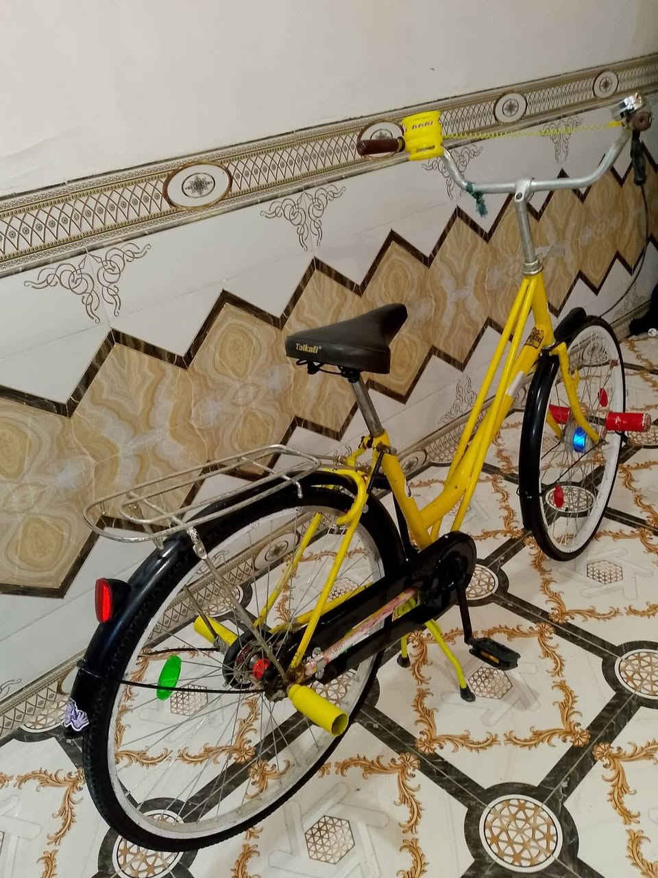 سلام عليكم بايسكل للبيع حجم 26 ياباني اصلي سعر 75 وبيه مجال الشراي يجي خاص


**إذا كنت صاحب هذا الإعلان وتريد حذفه لأي سبب، رجاءا أرسل رسالة إلى الدعم الفني**